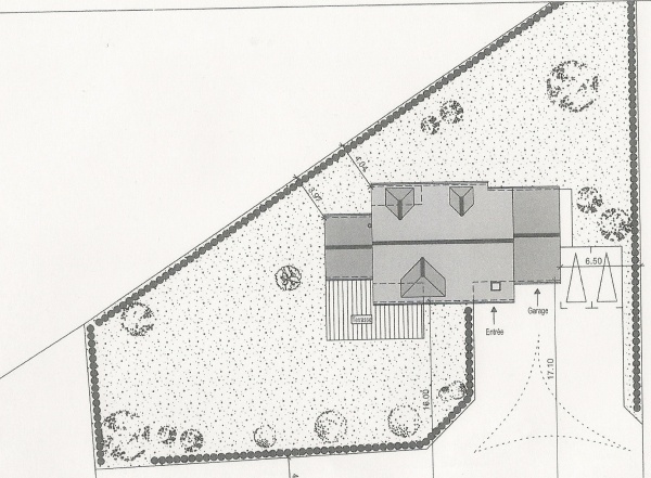 plan de maison sur un terrain triangle