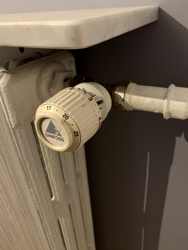 Changer un robinet de radiateur