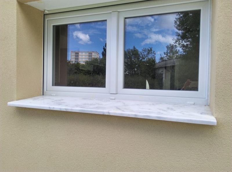 Rénover un appui de fenêtre avec du plexiglass